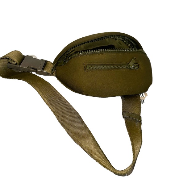 Dagne Dover Olive Neoprene Fanny pack crossbody essentials bag - Picture 13 of 15